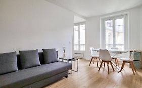 Luxurious 1 Bedroom Saint Michel Saint Severin Free Netflix